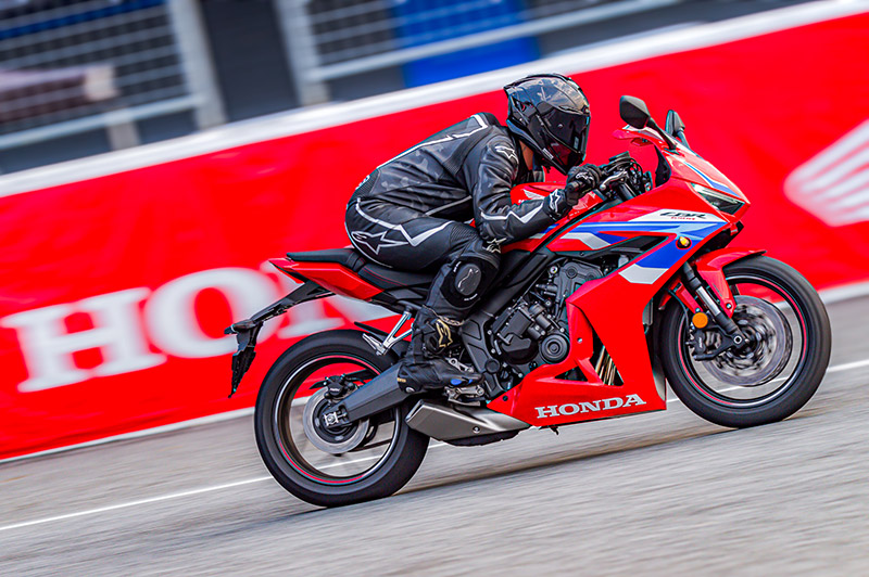 รีวิว Honda E-Clutch