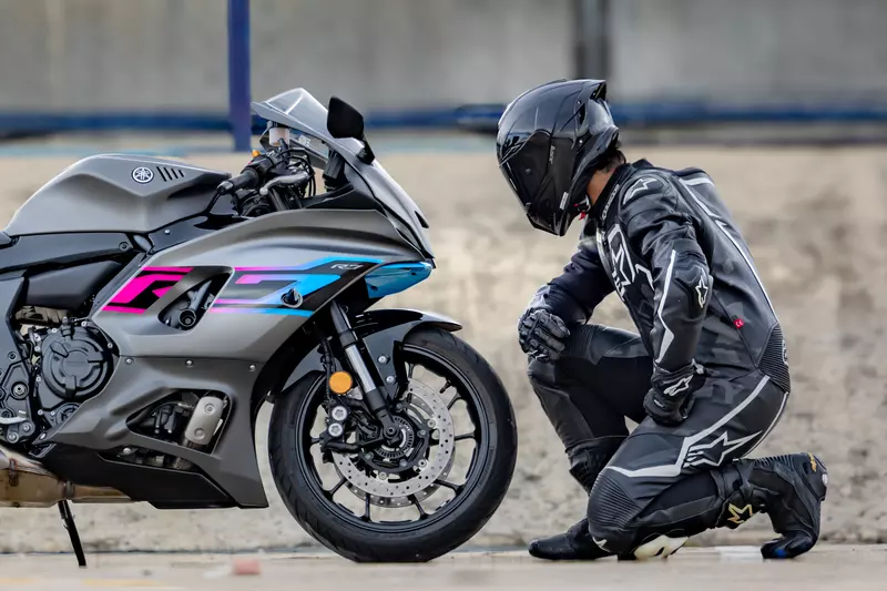 รีวิว YAMAHA YZF-R7 2024