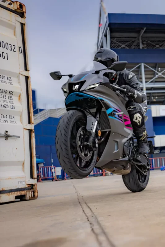 รีวิว YAMAHA YZF-R7 2024
