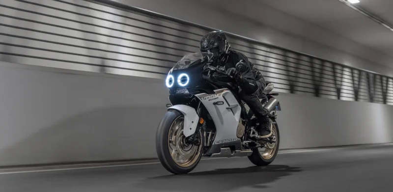 CFMoto 500SR VOOM