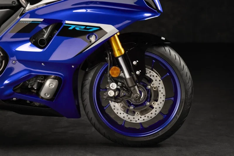 2025 Yamaha R7