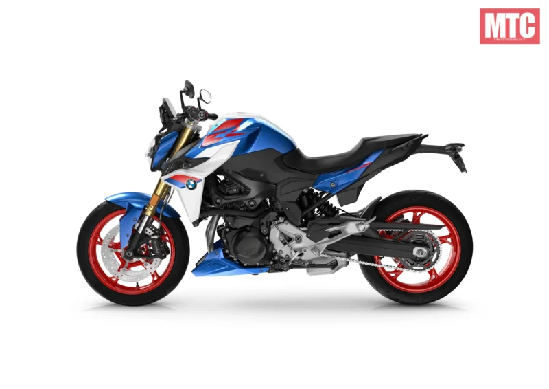 2025 BMW F900R