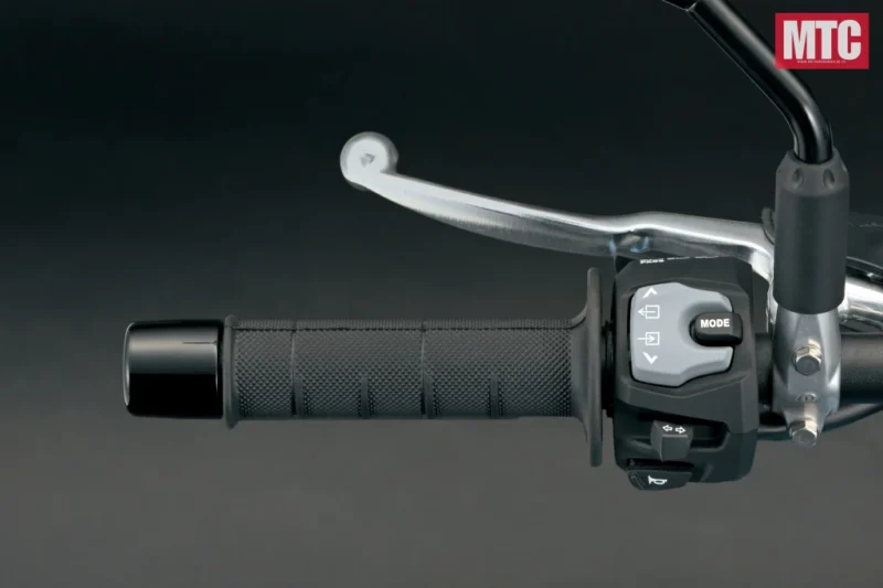 2025 Suzuki DR-Z4SM สเปค