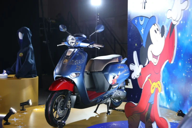 Honda Giorno+ มิกกี้เมาส์