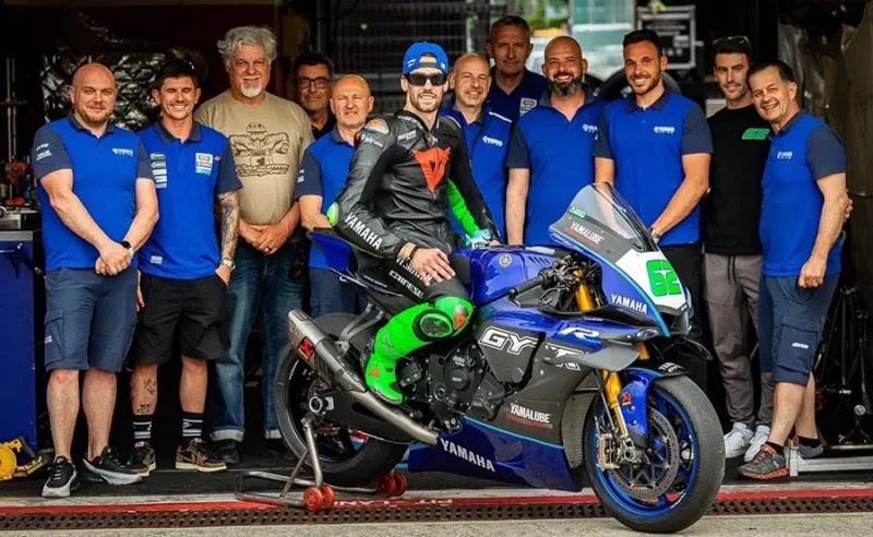 สเตฟาโน่ มานซี ลงทดสอบตัวแข่ง YAMAHA YZF-R1