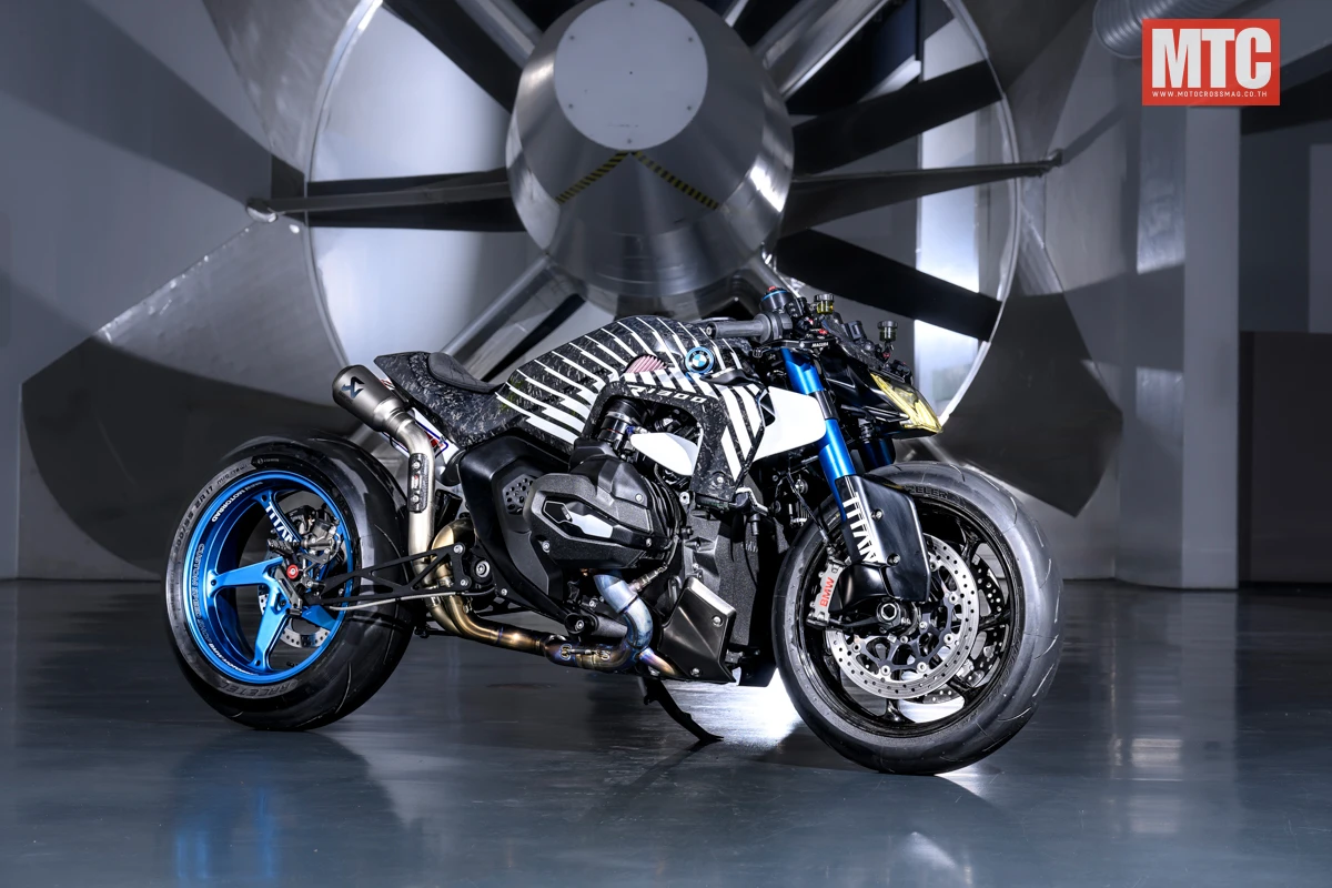 R1300R Titan