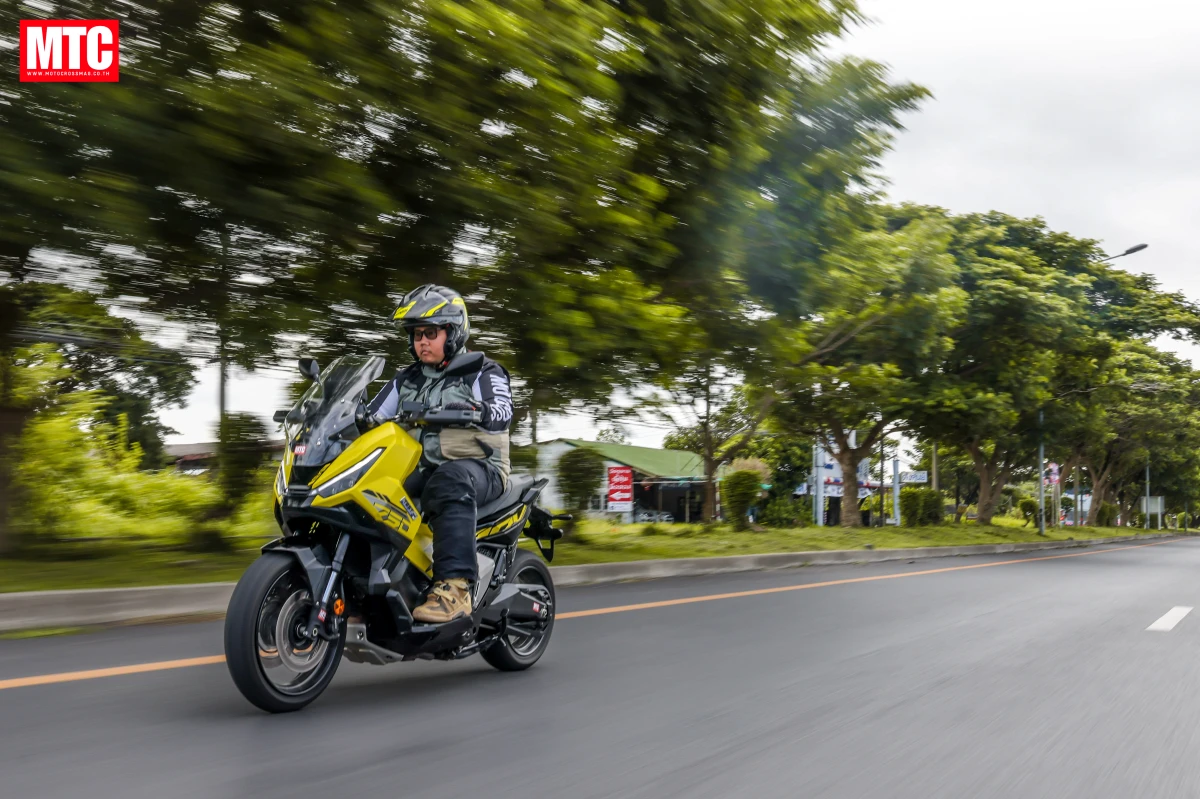 รีวิว 2025 XADV 750