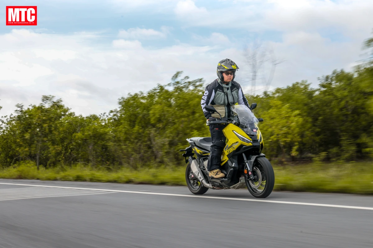 รีวิว 2025 XADV 750