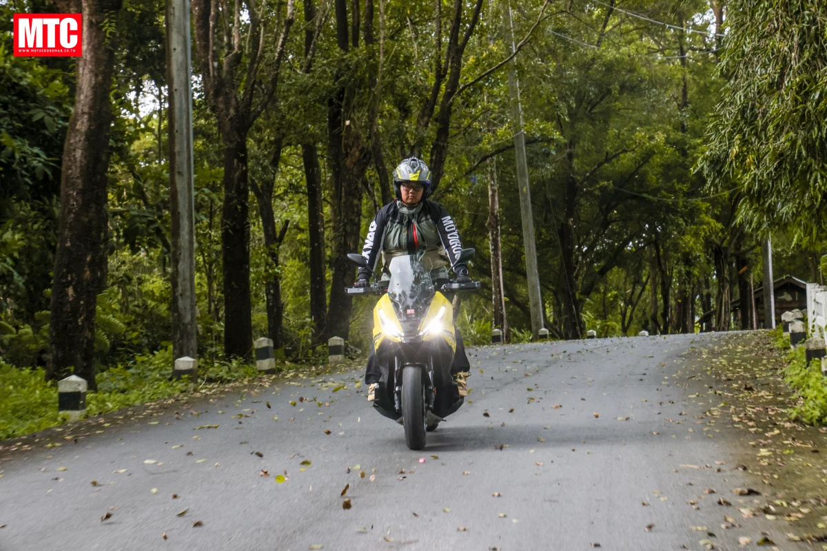 รีวิว 2025 XADV 750
