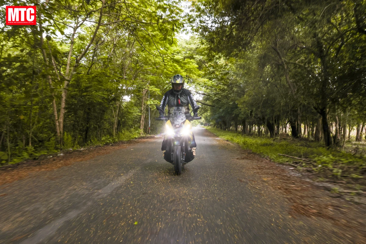 รีวิว 2025 XADV 750