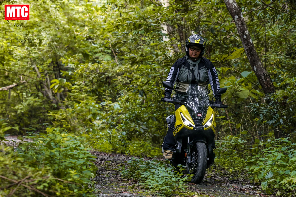 รีวิว 2025 XADV 750