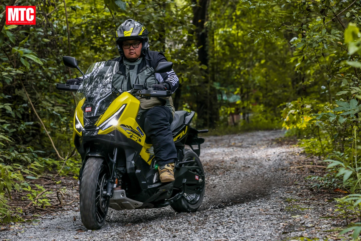 รีวิว 2025 XADV 750