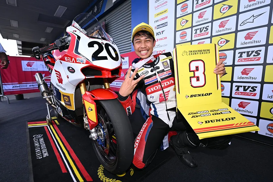 มันส์สนั่นแทร็ก! “อุ้ม-นพรุธพงษ์” บิด Honda CBR250RR ทะยานขึ้นโพเดียม AP250 ศึกชิงแชมป์เอเชีย