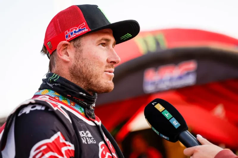 “ฮอนด้า” สมรรถนะเหนือชั้น ริกกี้ บราเบค บิด CRF450 RALLY