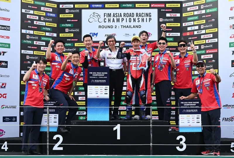 ดับเบิ้ลโพเดียม! “เฟอร์-ปัญจรุจน์” ควบ Honda CBR250RR คว้าโพเดียมอันดับ 2 ARRC เรซที่ 2