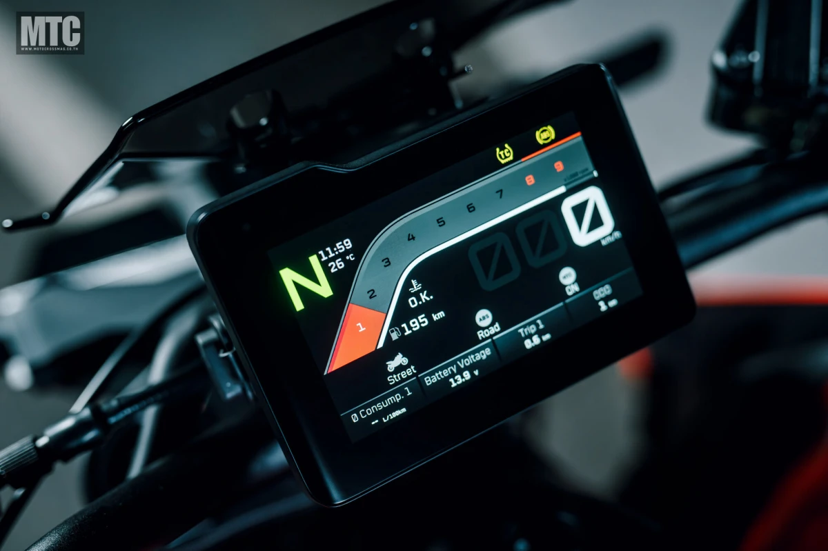 2027 KTM 790 Duke