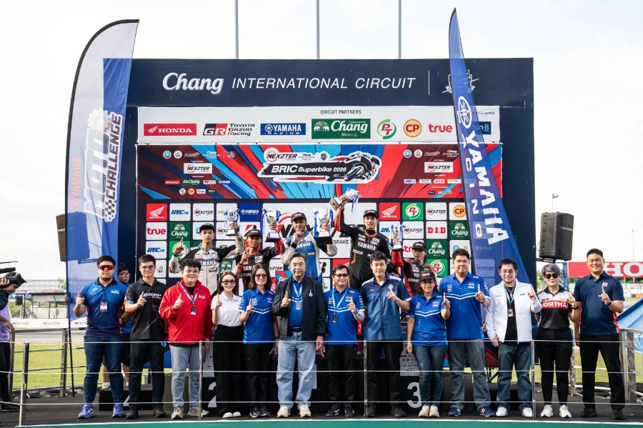 ระเบิดศึกนักบิดอาชีวะ ! YAMAHA Moto Challenge Season 11
