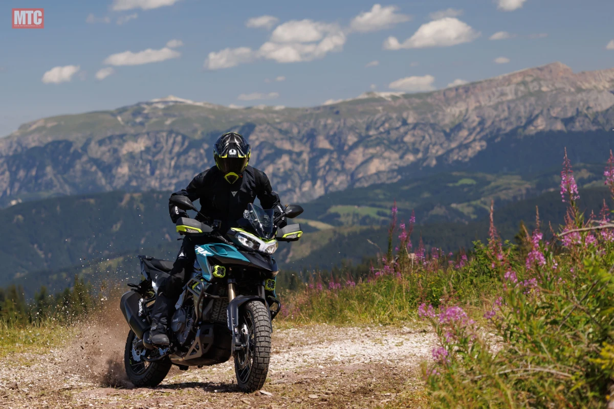 2026 TRK902 XPLORER Benelli