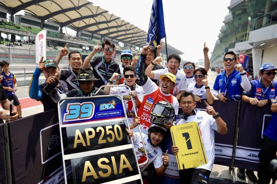 “ยามาฮ่า ไทยแลนด์ เรซซิ่ง ทีม” เถลิงแชมป์เอเชียสมัยที่ 8 “ไอเดีย”