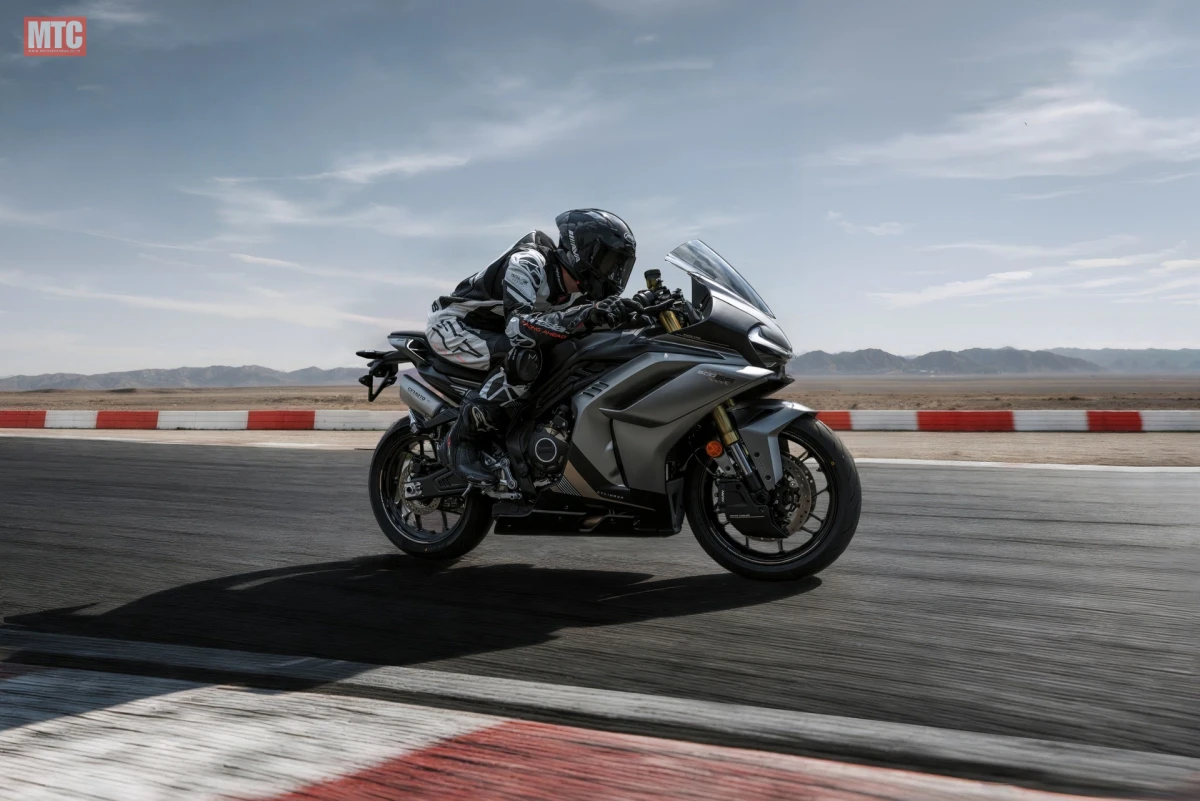 2026 CFMoto 500SR