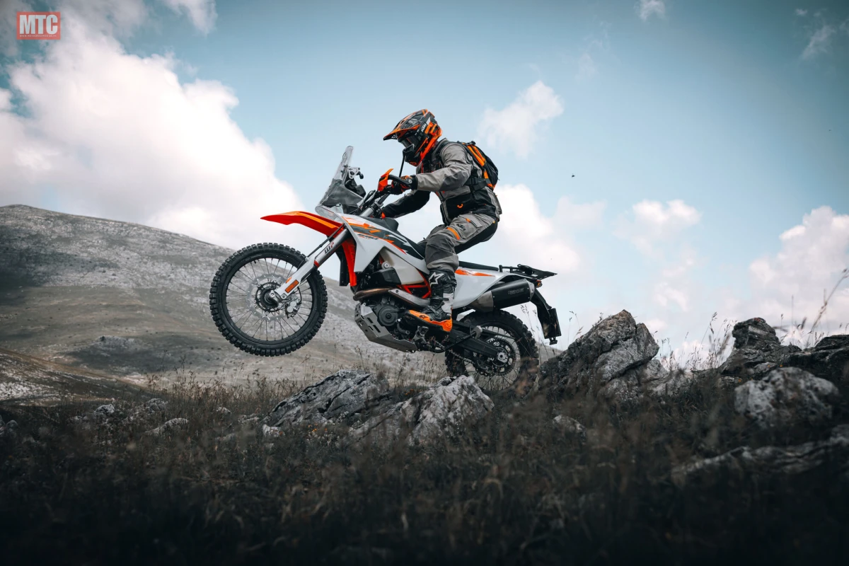 2027 KTM 690 Rally