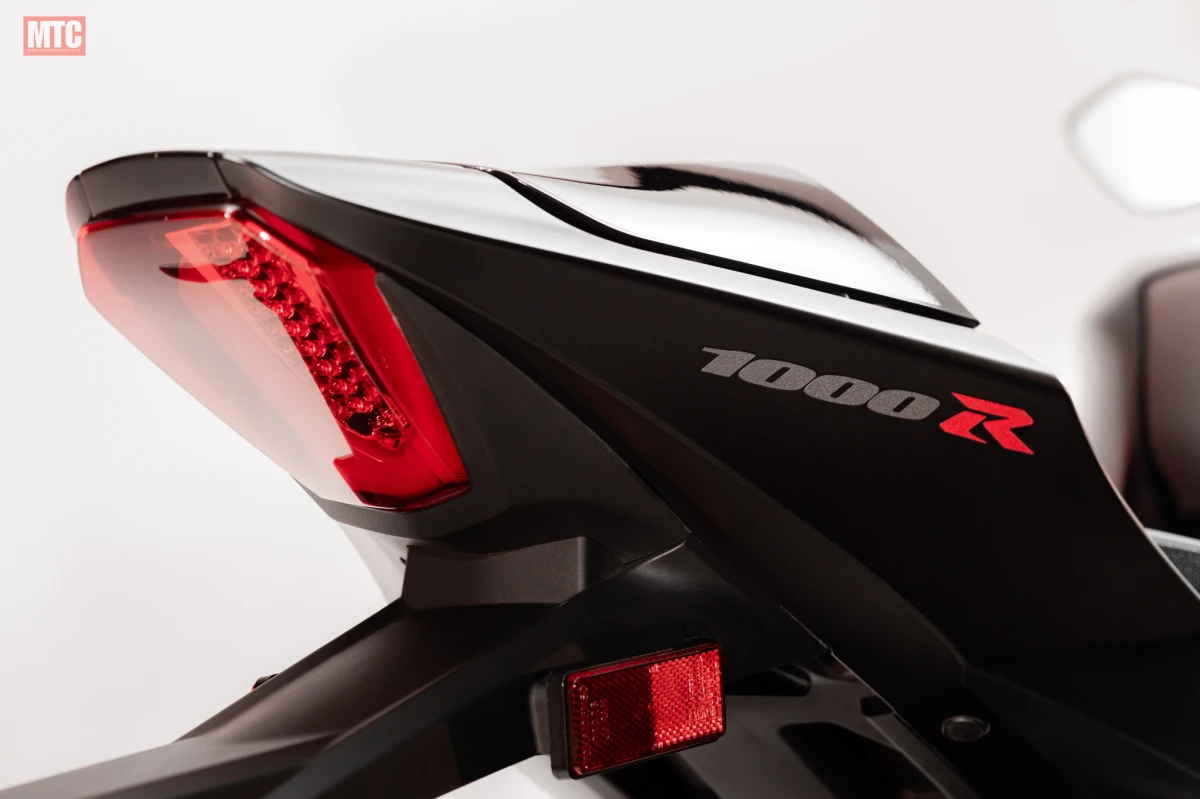 GSX-R1000R Stealth