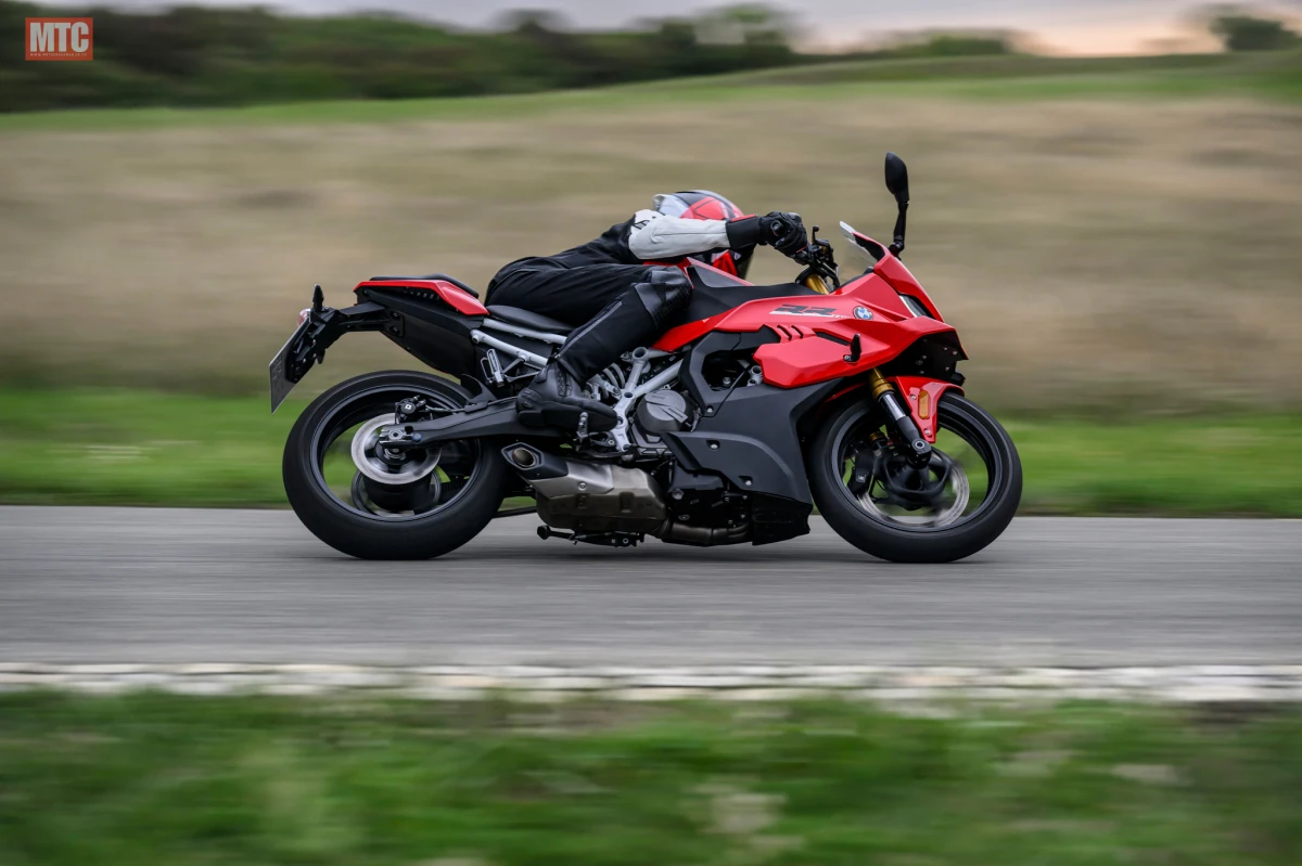 2027 BMW F450RR