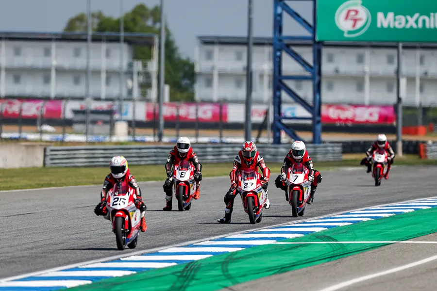 ทัพนักบิดดาวรุ่งไทย ตั้งเป้าสร้างผลงานโฮมเรซ ศึก Idemitsu Honda Thailand Talent Cup 2026 สนาม 4 ที่ บุรีรัมย์